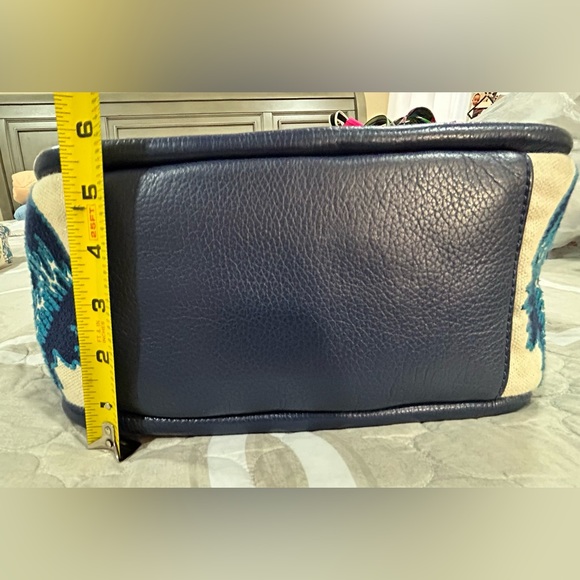 Brighton Purse - Picture 9 of 10